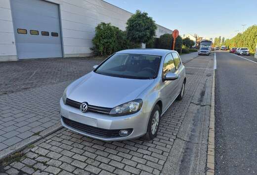 Volkswagen 1.4i - Airco - Zetelverwarming + Keuring - ...