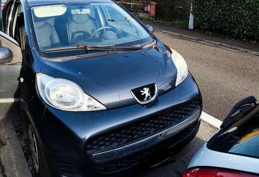 Peugeot 107 1.0i Trendy