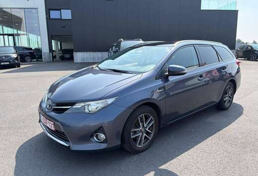 Toyota Auris SW HEV 1.8i CVT