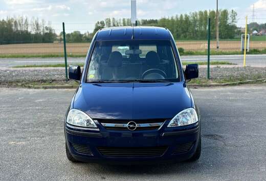 Opel Combo Tour 1.4i XEP
