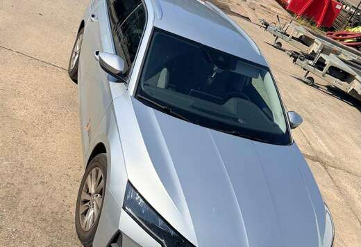 Skoda Octavia Combi Corporate 1.5 TSI m-HEV 85 kW (11 ...