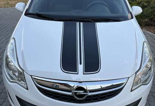 Opel Color Stripes
