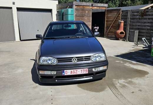 Volkswagen 2.0i GTi