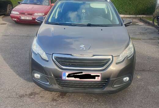 Peugeot 2008 1.6i Allure
