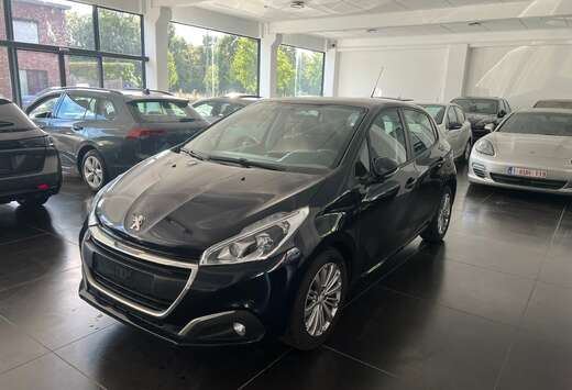 Peugeot 208 1.2i PureTech Allure S