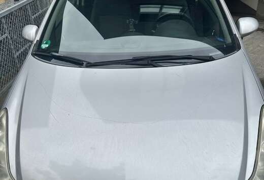 Opel 1.2i Cosmo