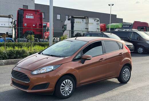 Ford Fiesta 5DEURS*NIEUWE DIST RIEM*