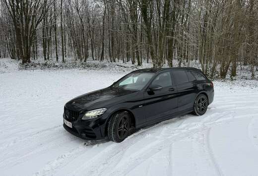 Mercedes-Benz d T 9G-TRONIC Night Edition