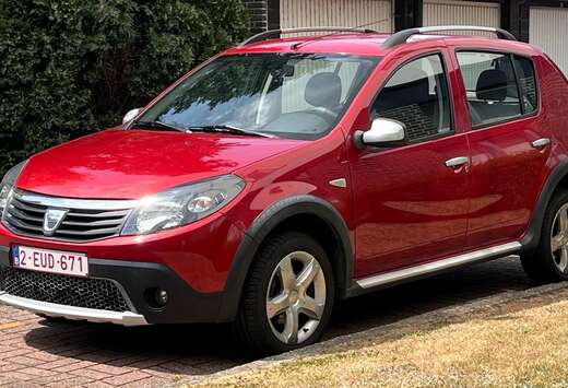 Dacia Sandero Stepway 1.6i Stepway