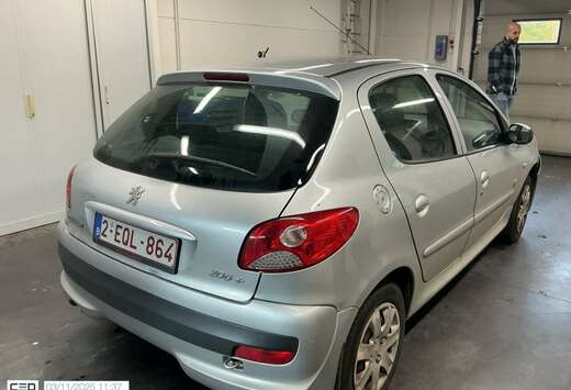 Peugeot 206+ 1.1e 60ch Access