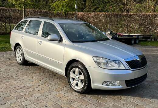 Skoda Octavia SW 1.6 CR TDi Elegance DPF