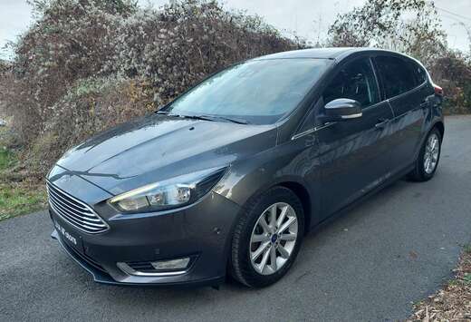 Ford Focus 1.0 EcoBoost Titanium * Garantie 12 Mois *