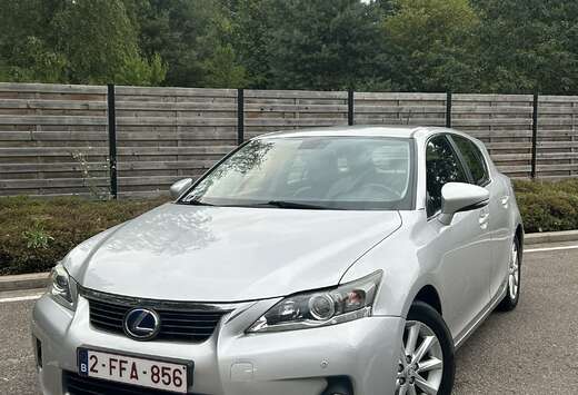 Lexus 1.8i Luxury E-CVT
