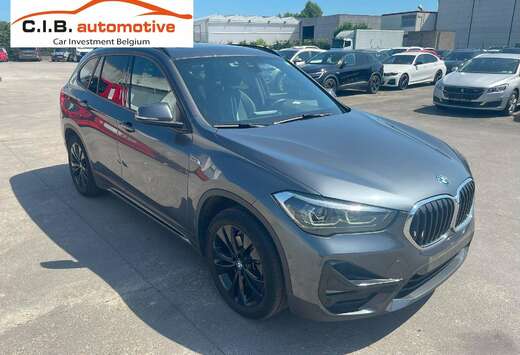 BMW 1.5iA xDrive25e / Pano / Leder / Navi / Zetelverw ...