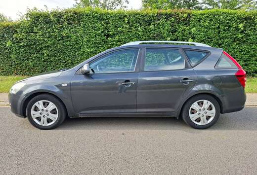 Kia Cee\'d 1.6 Turbo CRDi VGT LX