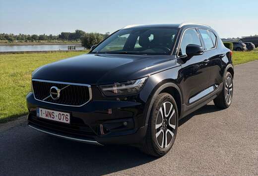 Volvo XC40 1.5 T2 Momentum Core