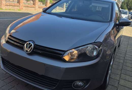 Volkswagen Golf 1.6 TDI DPF Highline