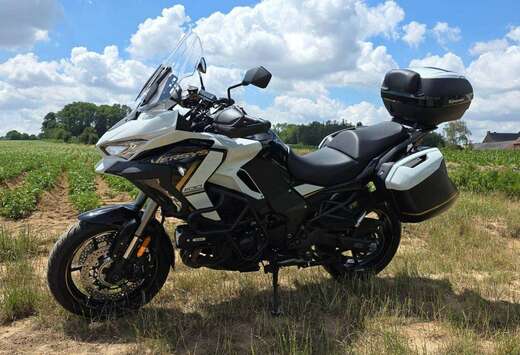 Grand Tourer Full Options/ avec suspension pilotée