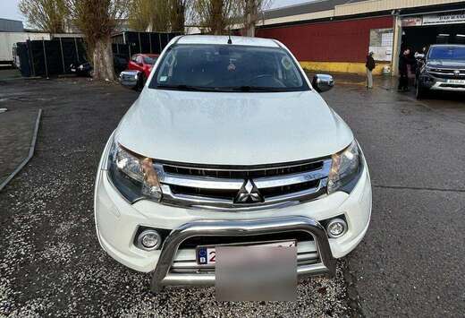 Mitsubishi 2.4 DI-D 4WD Intense (EU6)
