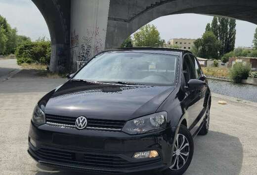 Volkswagen 1.0i Trendline  essence 11/ 2015 clim, eur ...