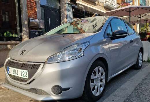 Peugeot 1.2 PureTech 110ch S&S BVM5 Allure