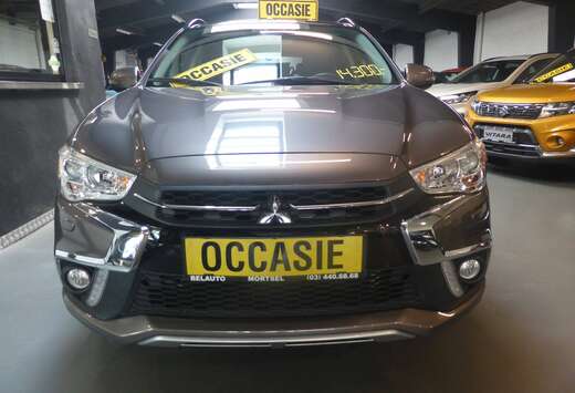 Mitsubishi ASX 1.6i 2WD Instyle PANO-DAK / GPS / MET  ...