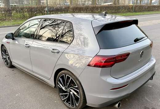 Volkswagen 2.0 TSI OPF DSG IQ Light Av/ar