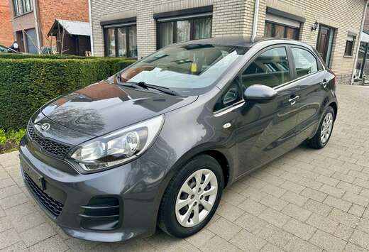Kia Rio 1.2i Lounge