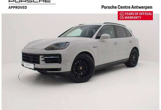 Porsche Cayenne E-Hybrid 3.0 Turbo V6 (346 kW)