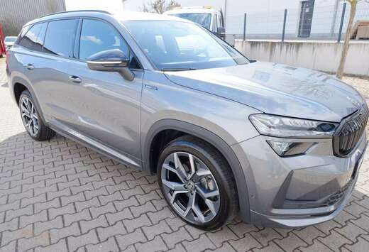 Skoda NEW MODEL MHEV 150PK SPORTLINE 7PL/TREKH/PANO/N ...