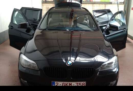 BMW 528i Touring Aut.