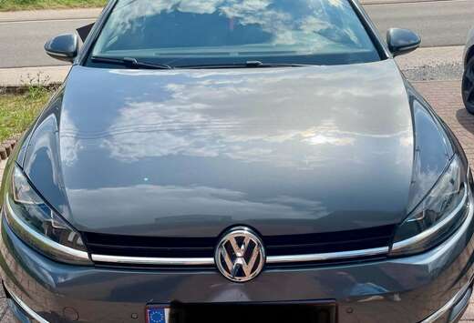 Volkswagen Golf 1.0 TSI BMT Trendline