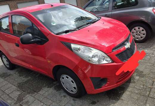 Chevrolet Spark 1.0i