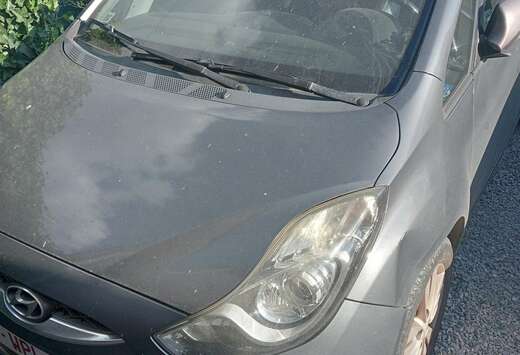 Hyundai 1.4 750 euros si vous venez rapidement