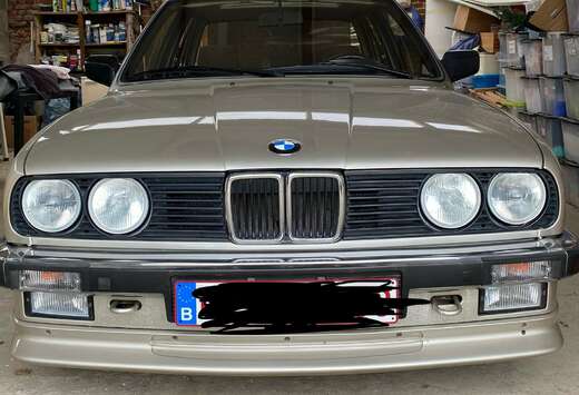 BMW 318i