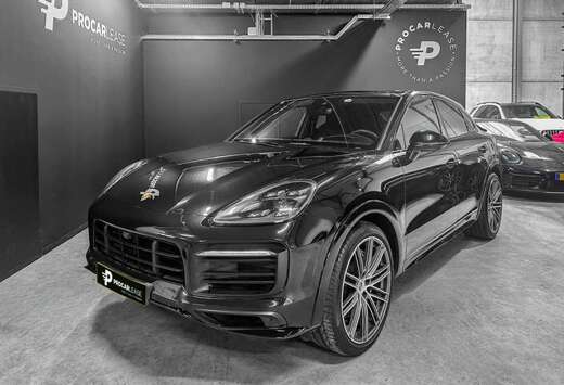 Porsche Coupe GTS 4.0 V8/SPORT CHR/PANO/22/KAMERA/APP ...