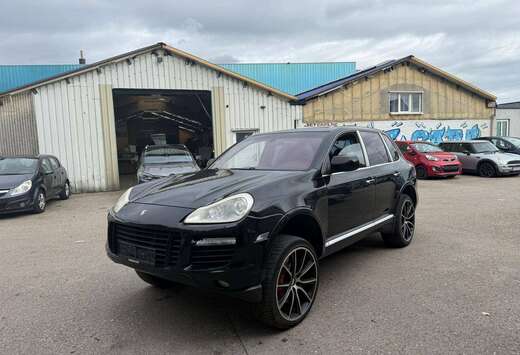 Porsche Cayenne Turbo 4.8 Turbo V8 Tiptronic S