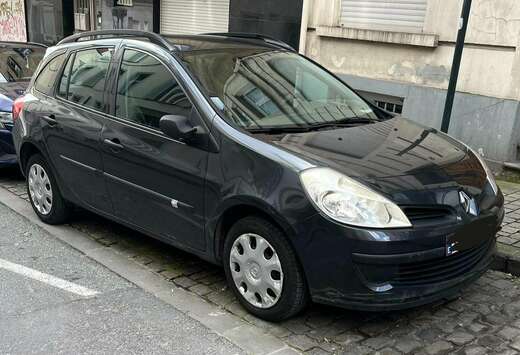 Renault Clio 1.2i 16v Authentique