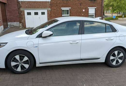 Hyundai Ioniq PHEV 1.6 GDi Premium DCT (EU6d-TEMP)