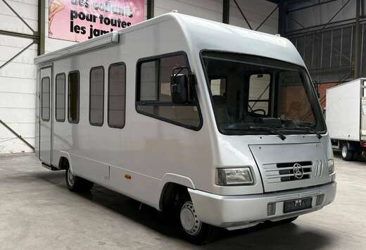 Mercedes-Benz 410D // CAMPER // DOUBLE WHEELS IN THE  ...