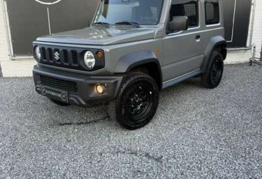 Suzuki Jimny 1.5i 4x4 GLX