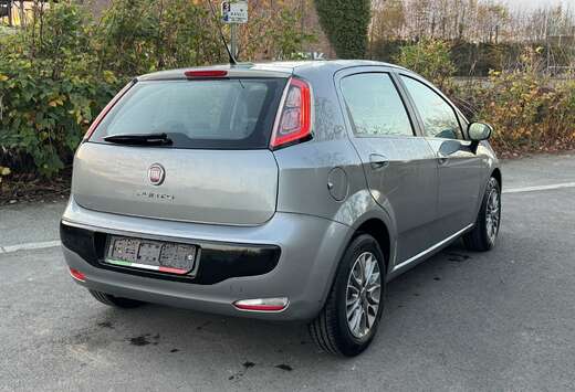 Fiat 1.2i (full Carnet - Distribution )