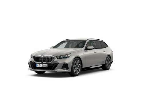 BMW sDrive40 Touring-M Pack-HUD-Harman-Drive Plus