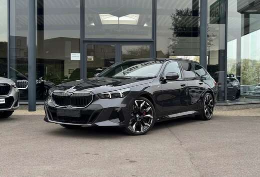 BMW i Touring M Sport Pro /B&W / PANO/ 360/ HUD/ TRKH ...