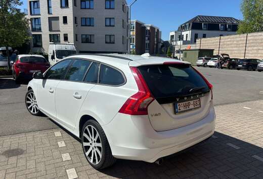 Volvo D2 2.0 Diesel Euro 6  Bien entretenue