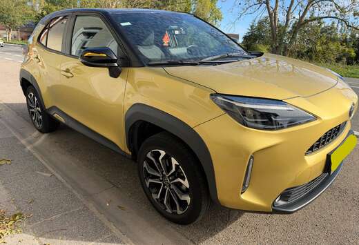 Toyota Yaris Cross Hybrid 1.5i VVT-i DYNAMIC +