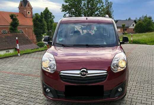 Opel Combo Tour 1.4i XEP Enjoy
