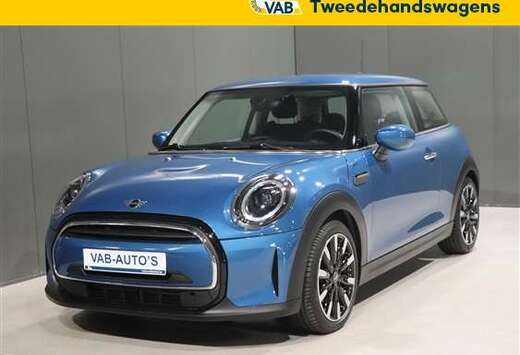 MINI COOPER 1.5 automaat 136