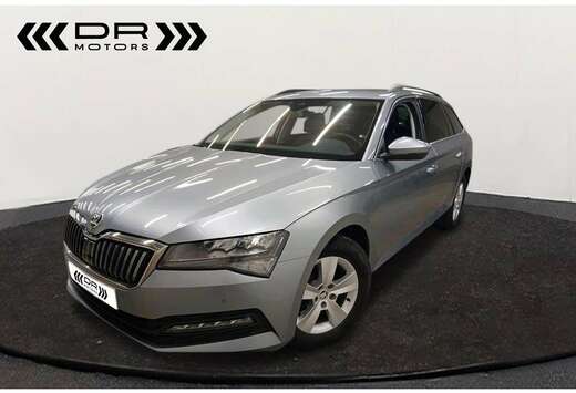 Skoda COMBI 1.6CRTDI DSG7 AMBITION  - NAVI - APPLE CA ...