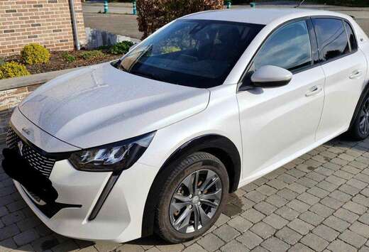 Peugeot 50 kWh Allure Pack